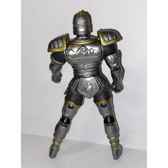Mystic Knights Of Tir Na Nog Angus Action Figure Bandai Gray 1998 Silver - Picture 2 of 3